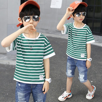 小學(xué)生男衣服