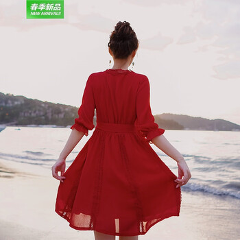 飄逸長裙，讓你變身女神主角