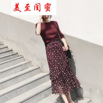 氣質(zhì)蕾絲裙，打造優(yōu)雅女神的魅力