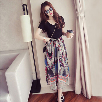 碎花長(cháng)裙，打造浪漫甜美女人味