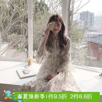 海邊度假，蕾絲裙讓你美到飛起