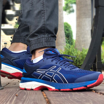 亞瑟士（ASICS）跑步鞋1011A019-400 