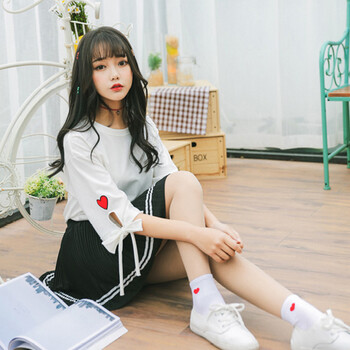 寬松短袖小上衣，微胖妹子的福音