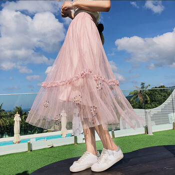 性感包臀半身裙，穿出優(yōu)雅曲線(xiàn)美