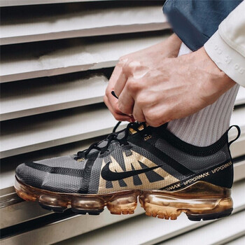 耐克（NIKE）跑步鞋黑金全掌大氣墊AR6631-002 40