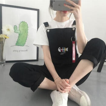 性感喇叭褲，塑造優(yōu)雅小仙女
