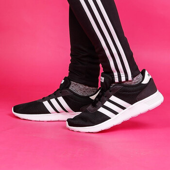 阿迪達斯（Adidas）跑步鞋BB9774 39
