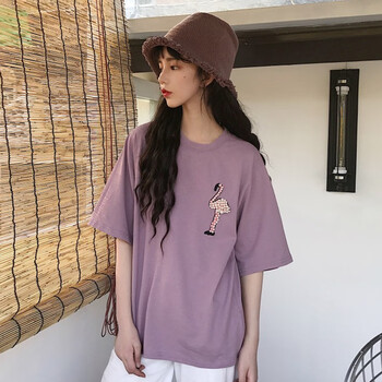夏日穿搭，寬松連衣裙來助力