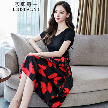 一字肩裙，讓你的少女心