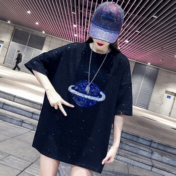 時(shí)尚刺繡連衣裙，讓你賺足回頭率