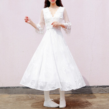 喇叭袖襯衫，打造百變女神范