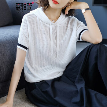 蔻雅萱（KOUYAXUAN） 破洞，抽繩，鏤空，帶帽，紗網(wǎng) 短袖 T恤 女 連帽