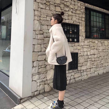 時(shí)尚長(zhǎng)袖外套，微胖女生的標(biāo)配