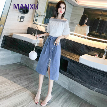 曼蓄（MANXU） 條紋 條紋 連衣裙