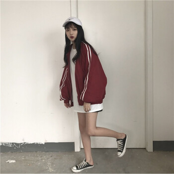 嘻哈外套女短款