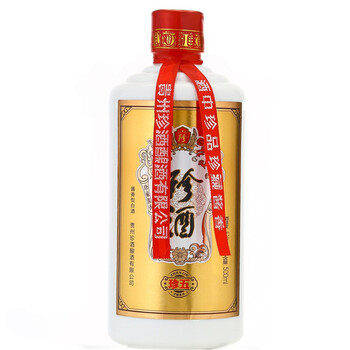 醇香白酒，老友相聚更盡興