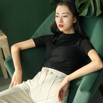 寬松印花短袖，讓你清涼一夏