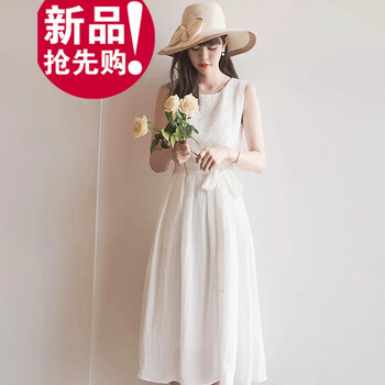 做女神，純色連衣裙讓你氣質(zhì)十足
