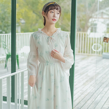 甜美連衣裙，打造清新少女風(fēng)