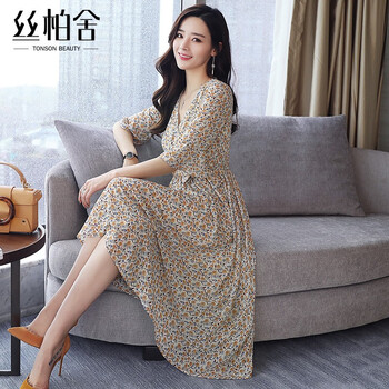 修身長裙，塑造優(yōu)雅小女人
