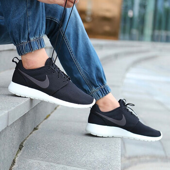 耐克Nike跑步鞋511881-010（店長(zhǎng)推薦） 