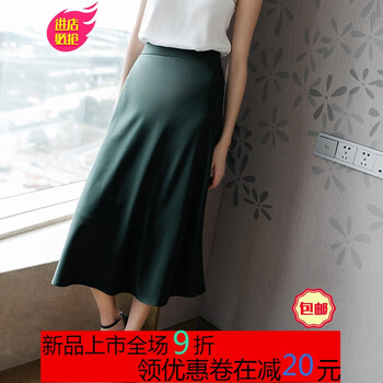 復古小黑裙，打造優(yōu)雅女王范