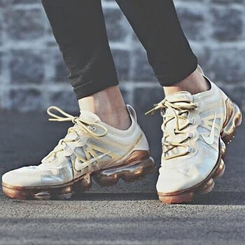 耐克（NIKE）跑步鞋AR6632-101/AIR VAPORMAX 
