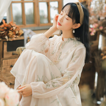 精致長(zhǎng)裙，打造優(yōu)雅女神