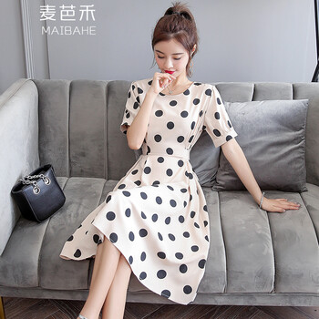 麥芭禾（MAIBAHE） 圓點(diǎn) 拼接，腰帶，綁帶，波點(diǎn)，褶皺，印花，立體裁剪 連衣裙