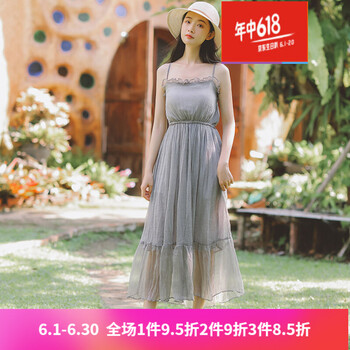 減齡小白連衣裙，打造優(yōu)雅女神