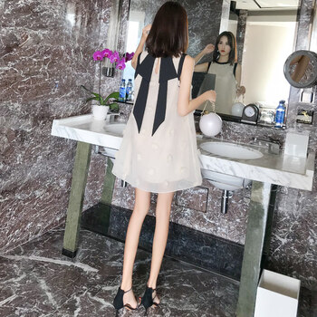 純色印花裙，打造優(yōu)雅小仙女