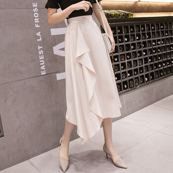 高腰半身裙，塑造曼妙曲線(xiàn)