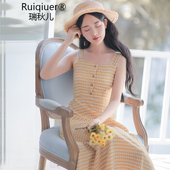 復古絲絨裙，打造優(yōu)雅小仙女