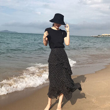 miss nitaly 圓點 荷葉邊，不規(guī)則 連衣裙