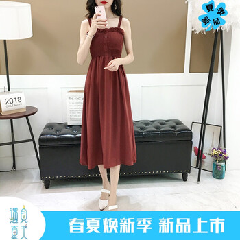 一字露肩裙，讓你賺足回頭率