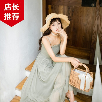經(jīng)典連衣裙，打造優(yōu)雅小身材