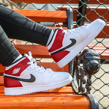 耐克（NIKE）籃球鞋554725-116 42