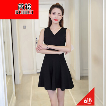 優(yōu)雅小黑裙，打造浪漫女神