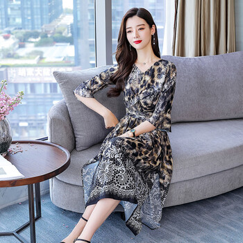 微胖妹子的福音，時(shí)尚收腰連衣裙