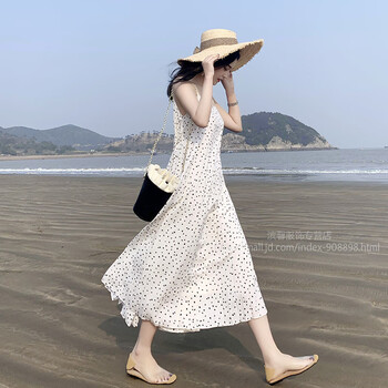 氣質(zhì)印花長裙，打造你的少女心