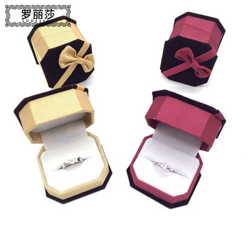 鉆蝴蝶結(jié)戒指