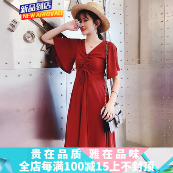 純色連衣裙，微胖女神福音