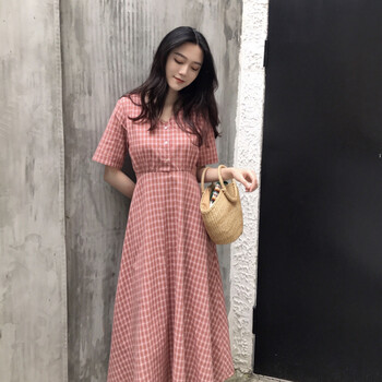 浪漫蕾絲長(zhǎng)裙，女神的氣質(zhì)小心機(jī)