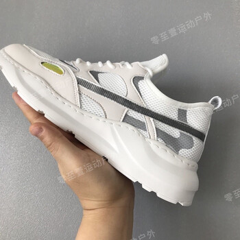 深巷歸人跑步鞋白色 41