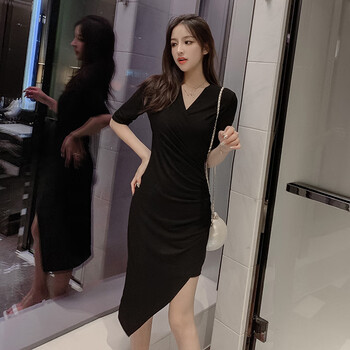 時(shí)尚連衣裙，穿出女神的氣質(zhì)范