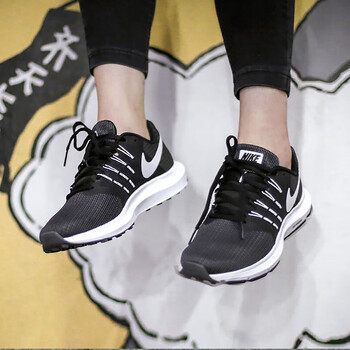耐克Nike跑步鞋909006-010女款 
