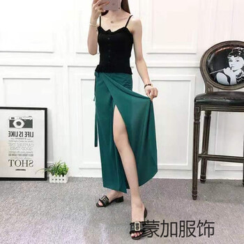 簡約半身裙，讓你優(yōu)雅又顯瘦