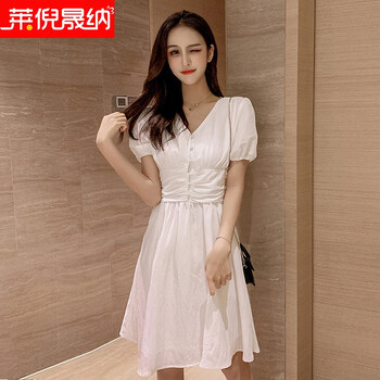 寬松長裙，打造優(yōu)雅小仙女