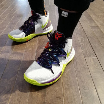 耐克（NIKE）籃球鞋AO2919-102/歐文5 笑臉炫彩曼巴 