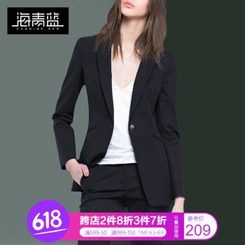 寬松修身連衣裙，穿出優(yōu)雅氣質(zhì)范
